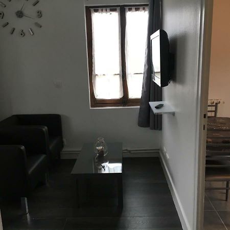 艾克斯莱班Magnifique Meuble 24M2 Avec Parking公寓 外观 照片