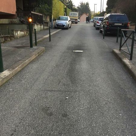 艾克斯莱班Magnifique Meuble 24M2 Avec Parking公寓 外观 照片